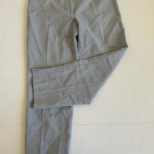 Talbots Gray Chinos with Tapered Leg size 6